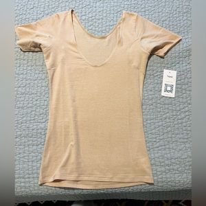 Numi, The signature Undershirt - S / ALMOND - perfect condition!